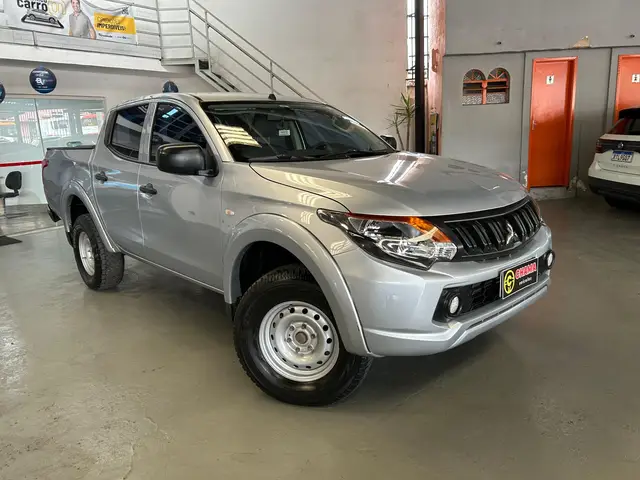 Carro Mitsubishi L200 Triton Sport 2023 GLS 2.4