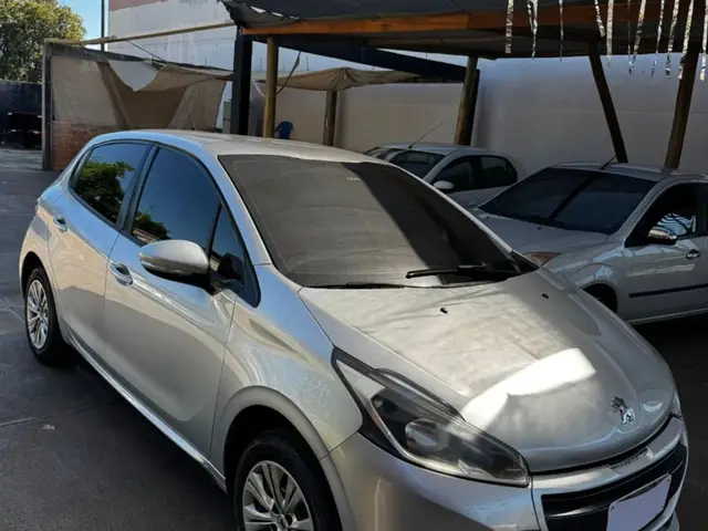 Carro Peugeot 208 2018 Active 1.2 12V (Flex)