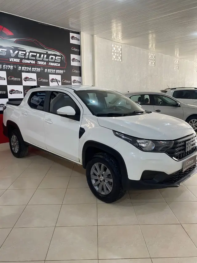 Carro Fiat Strada 2023 Freedom 1.3 CD (Flex)