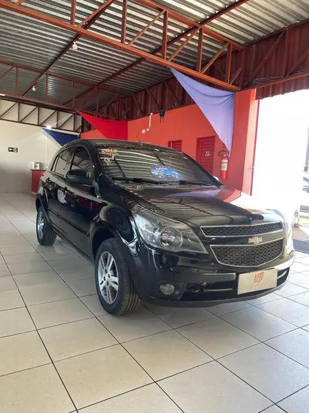 Carro Chevrolet Agile 2013 LT 1.4 8V (Flex)