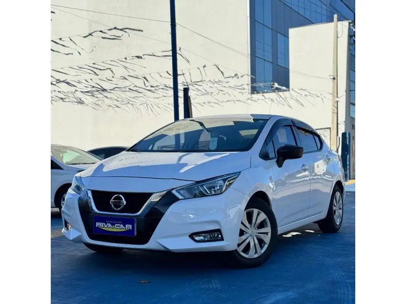 Nissan Versa Sense 1.6 (Flex) (Aut)