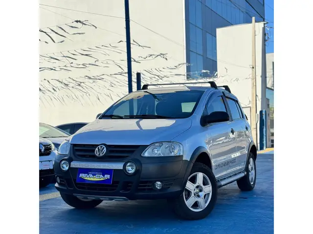 Carro Volkswagen CrossFox 2008 1.6 (Flex)