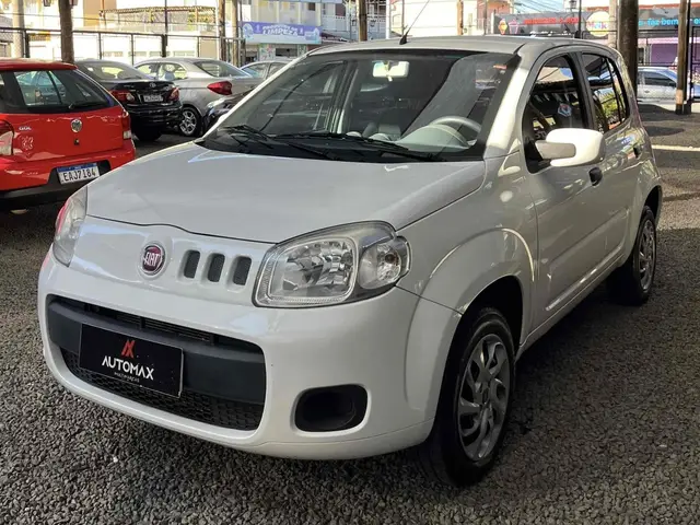 Carro Fiat Uno 2015 Vivace 1.0 8V (Flex) 4p