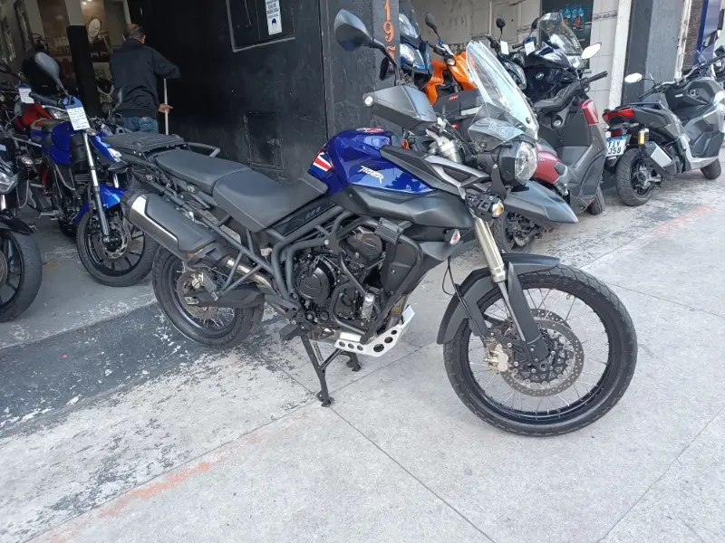 Triumph Tiger 800 800