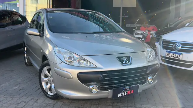 Carro Peugeot 307 2010 Hatch. Presence 1.6 16V (flex)