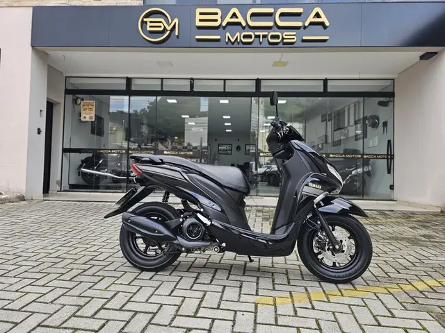 Moto Yamaha Fluo 2023 ABS
