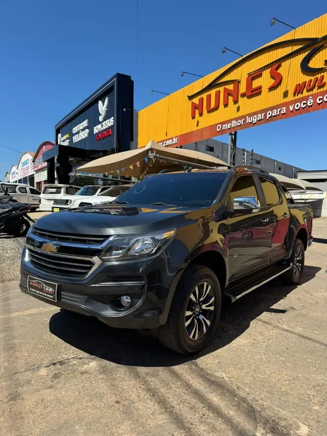 Carro Chevrolet S10 Cabine Dupla 2018 S10 2.5 ECOTEC SIDI LTZ 4WD (Cabine Dupla) (Aut)