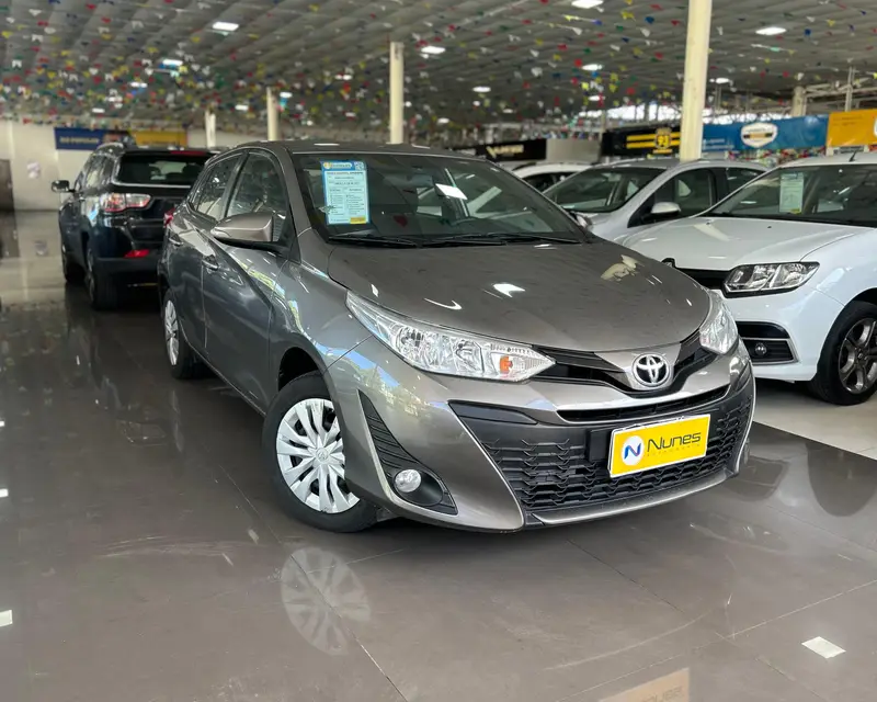 Toyota Yaris 1.3 XL CVT (Flex)