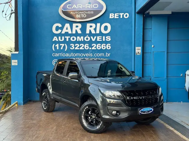 Carro Chevrolet S10 Cabine Dupla 2017 S10 2.5 ECOTEC SIDI LT 4x2 (Cabine Dupla)