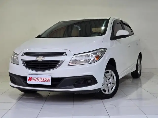 Carro Chevrolet Onix 2014 1.0 LT SPE/4