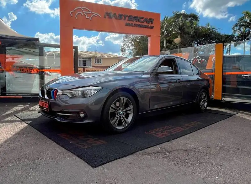 BMW 320i Sport ActiveFlex