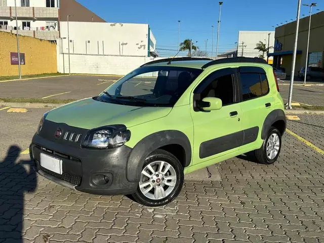 Carro Fiat Uno 2011 Vivace 1.0 8V (Flex) 4p