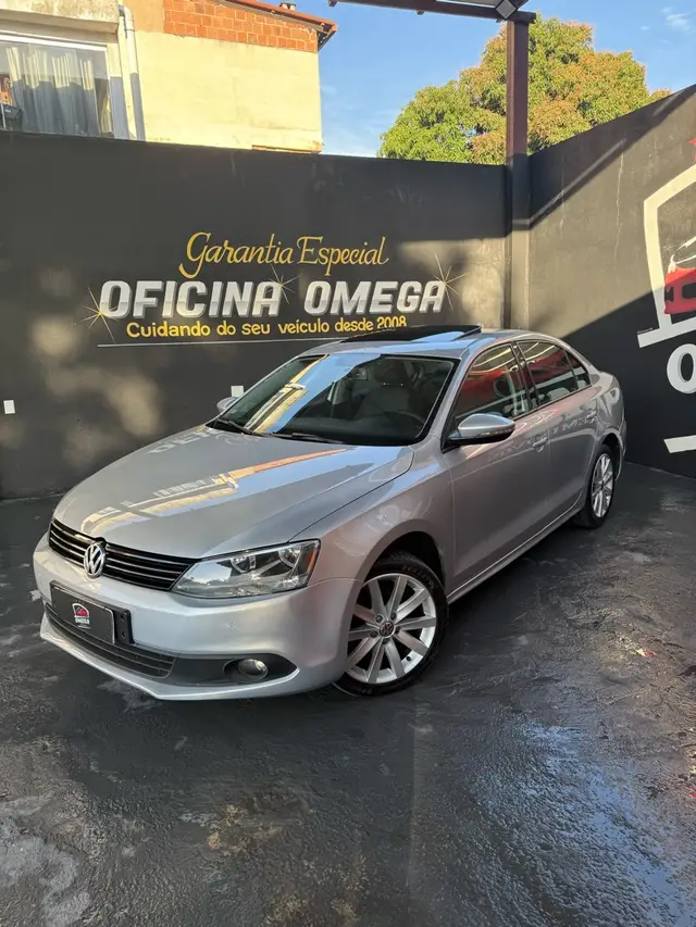 Carro Volkswagen Jetta 2012 2.0 Comfortline (Flex)