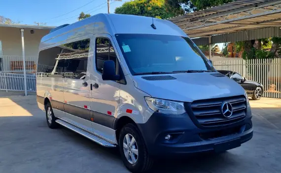 Carro Mercedes-Benz Sprinter 2026 417 (E6)