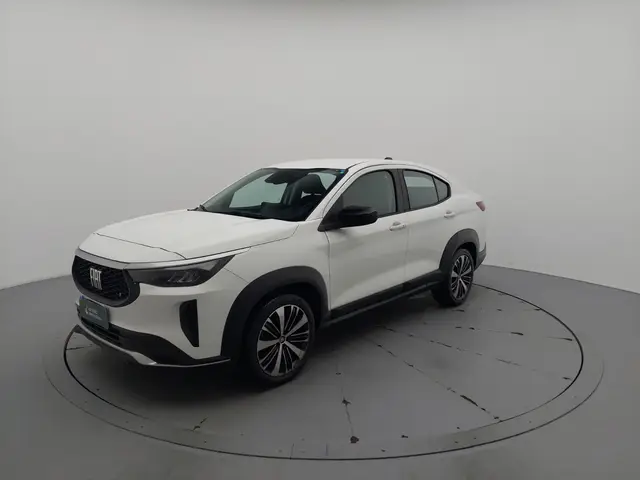 Carro Fiat Fastback 2024 Audace