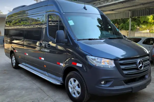 Carro Mercedes-Benz Sprinter 2026 417 (E6)