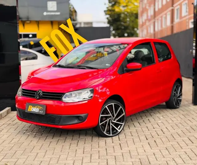 Carro Volkswagen Fox 2011 1.0 8V (Flex) 2p