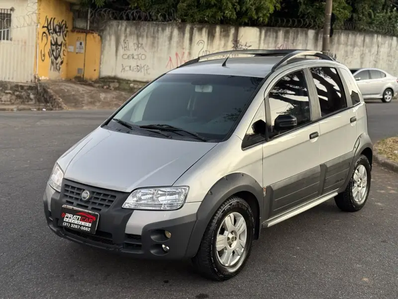 Fiat Idea Adventure 1.8 (Flex)
