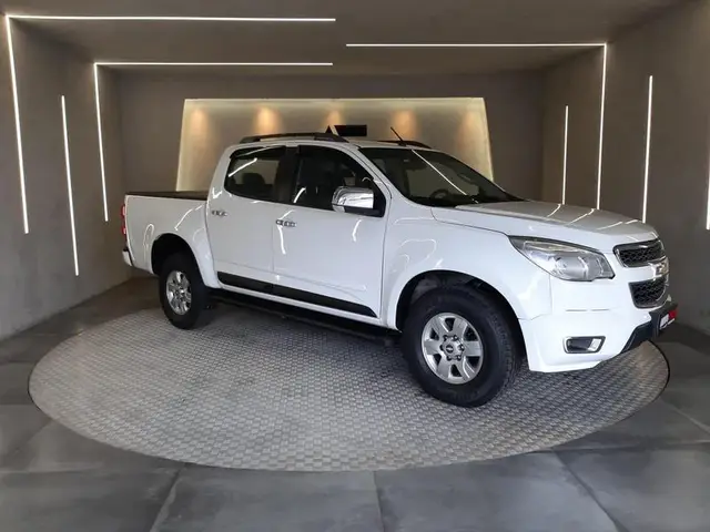 Carro Chevrolet S10 Cabine Dupla 2013 S10 2.8 CTDI LT 4WD (Cabine Dupla)
