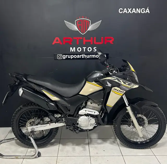 Moto Honda XRE 300 2023 ABS