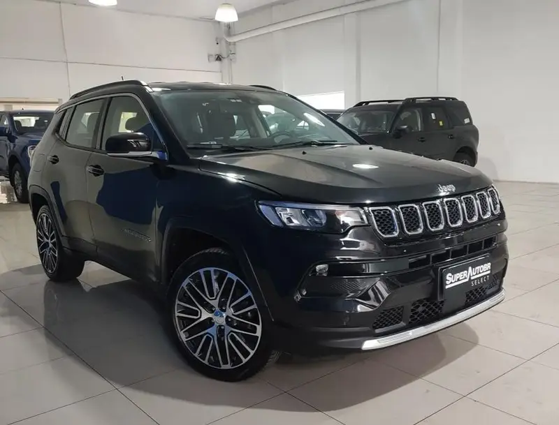 Jeep Limited 1.3 T270 (Aut) (Flex)