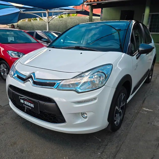 Carro Citroën C3 2019 Urbantrail 1.6 16V (Aut)