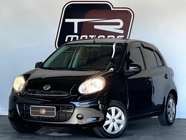 Carro Nissan March 2012 1.0 16V S (Flex)