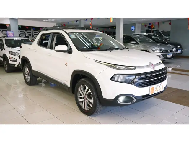 Carro Fiat Toro 2018 Freedom 2.4 TigerShark AT9 (Flex)