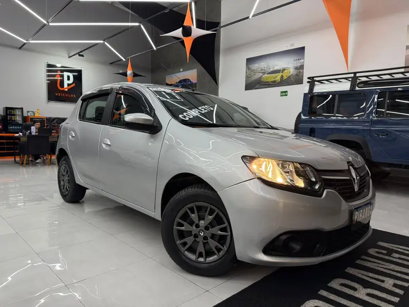 Renault Sandero Expression 1.0 16V (Flex)