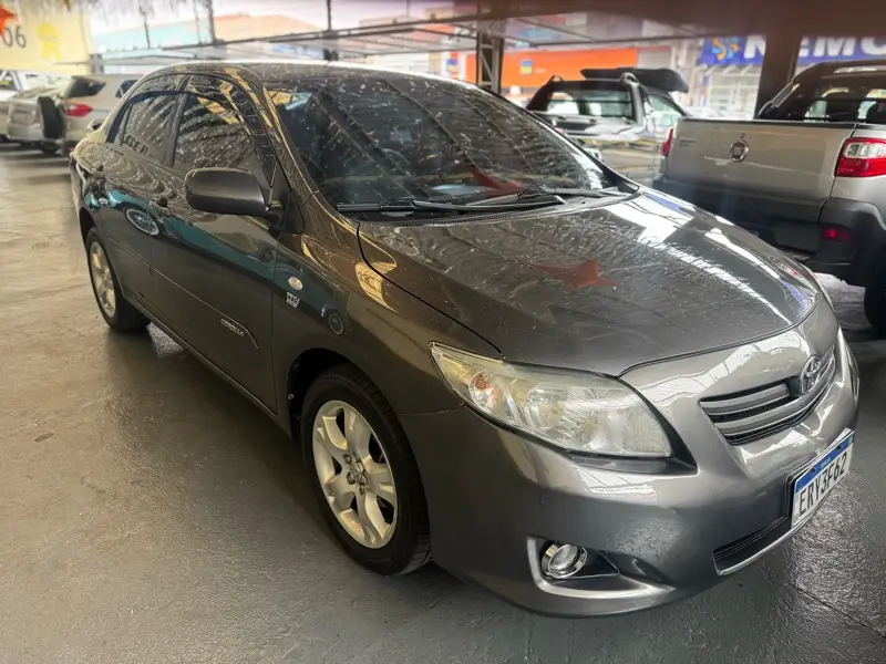 Toyota Corolla Sedan GLi 1.8 16V (flex)