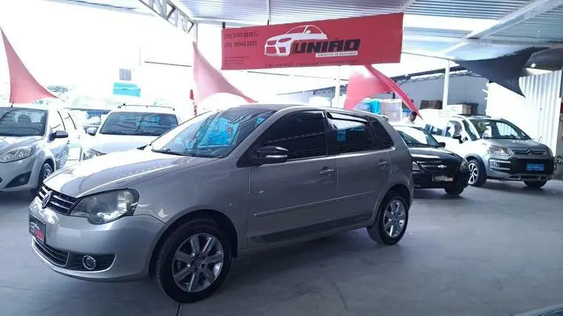 Volkswagen Polo Hatch. Sportline 1.6 8V I-Motion (Aut) (Flex)