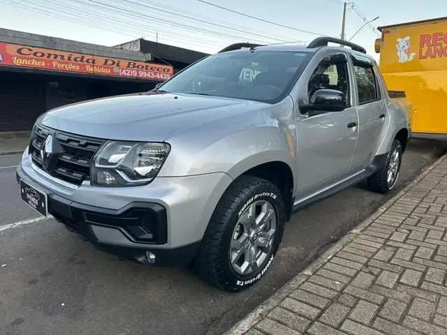 Carro Renault Oroch 2024 Intense 1.6 (Flex)
