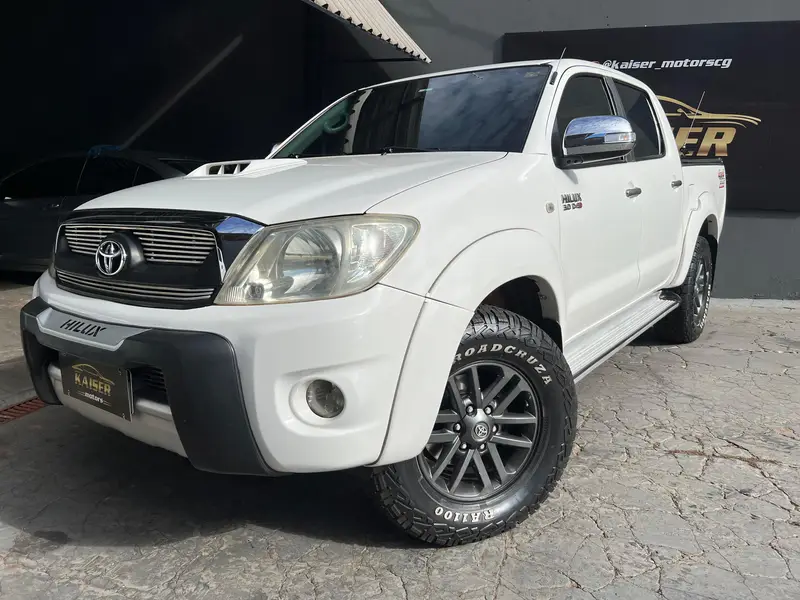 Toyota Hilux SRV 4x4 3.0 (cab. dupla)