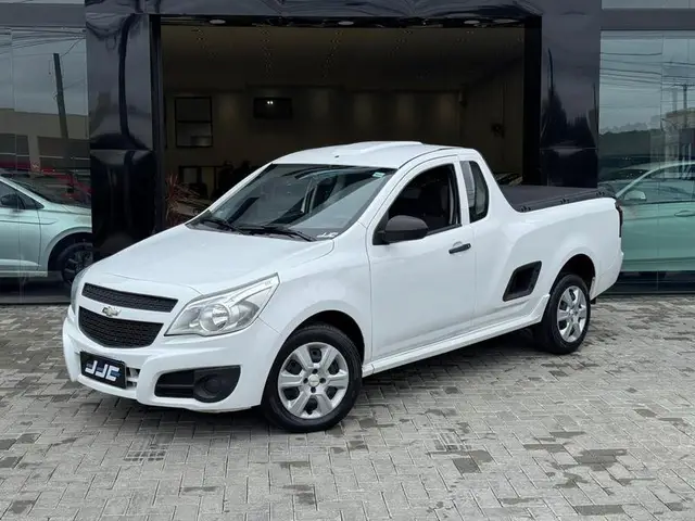 Carro Chevrolet Montana 2018 LS 1.4 (Flex)