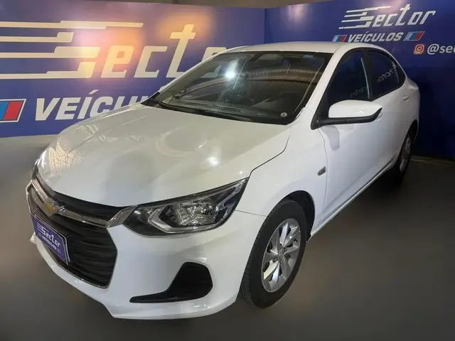 Carro Chevrolet Onix Plus 2023 LT 1.0