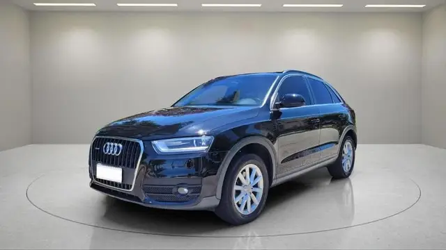 Carro Audi Q3 2015 2.0 TFSI Attraction S Tronic Quattro