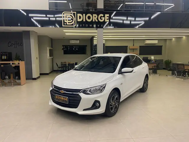Carro Chevrolet Onix Plus 2024 LT 1.0 Turbo (Aut.)
