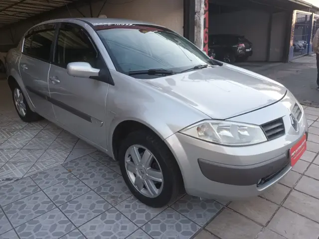 Carro Renault Megane Sedan 2009 Mégane Sedan Extreme 1.6 16V (flex)