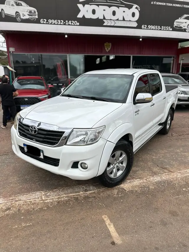 Carro Toyota Hilux Cabine Dupla 2014 Hilux 2.7 SRV CD 4x4 (Flex) (Aut)
