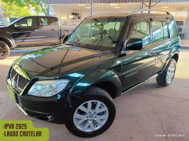 Carro Mitsubishi Pajero TR4 2012 2.0 16V 4x2 (Flex)