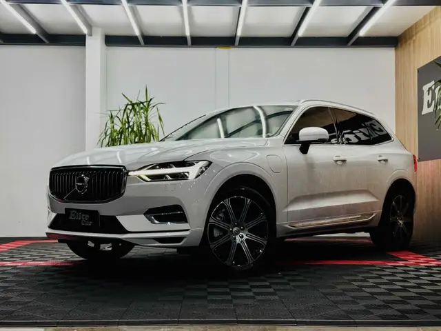 Carro Volvo XC60 2020 2.0 T8 Hybrid Inscription AWD