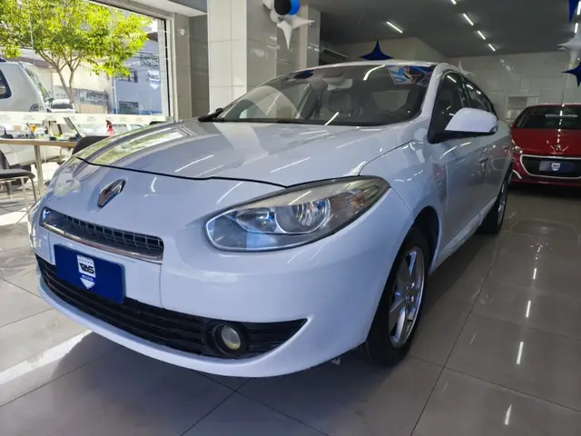 Carro Renault Fluence 2013 2.0 16V Dynamique (Aut) (Flex)