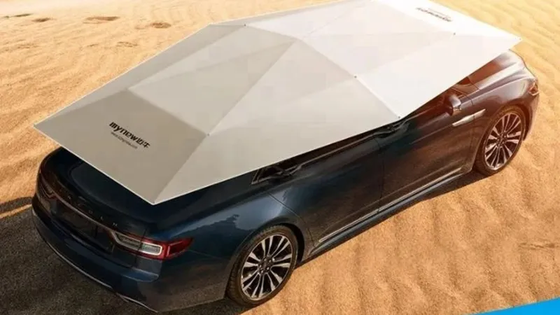 Chineses criam tecnologia bizarra para ter guarda-chuvas nos carros