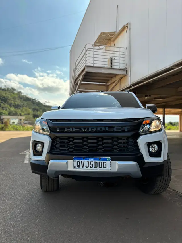 Carro Chevrolet S10 Cabine Dupla 2019 S10 2.5 ECOTEC SIDI LTZ 4WD (Cabine Dupla) (Aut)