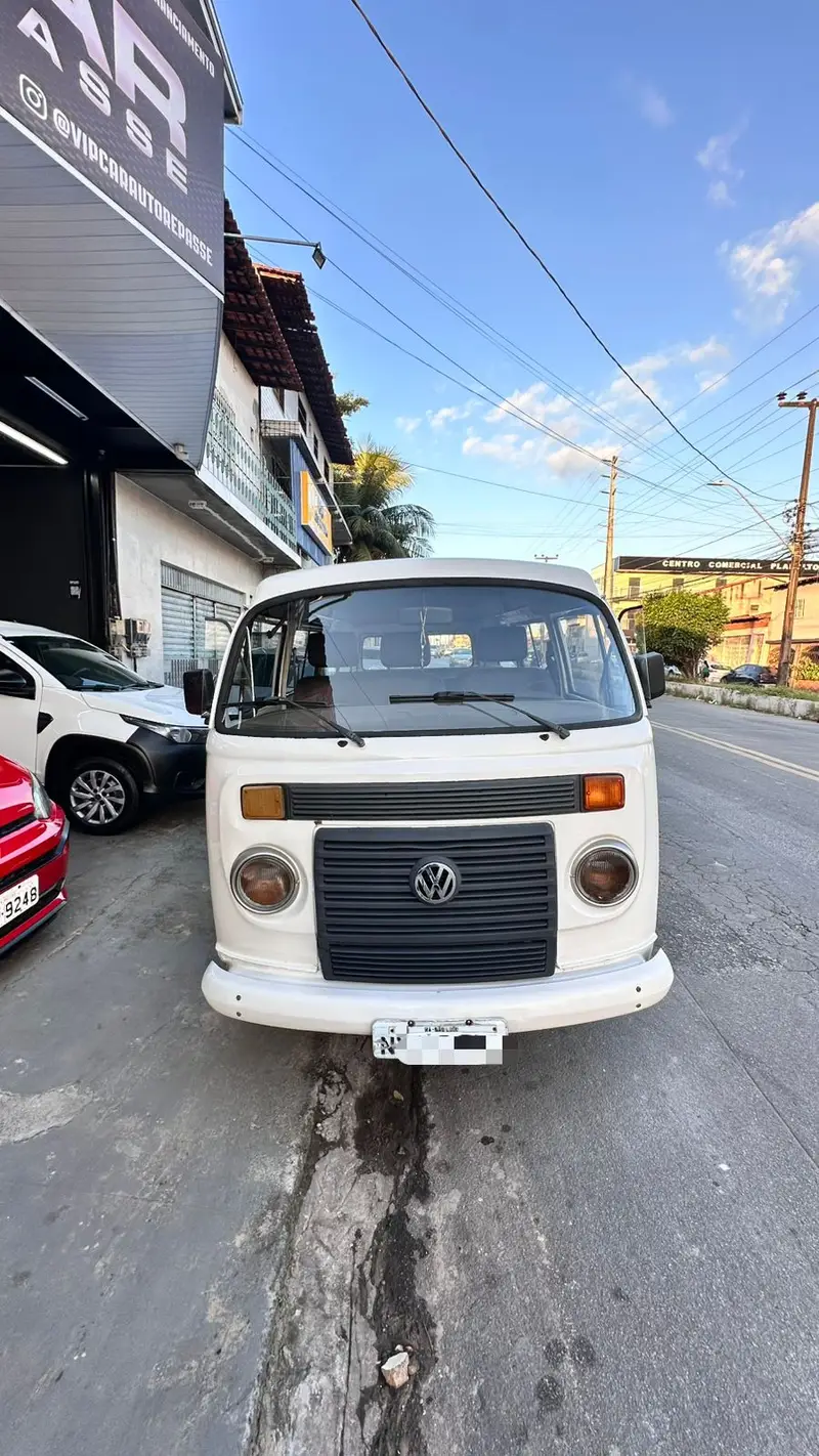 Volkswagen Kombi Furgão Kombi Furgao 1.4 (Flex)