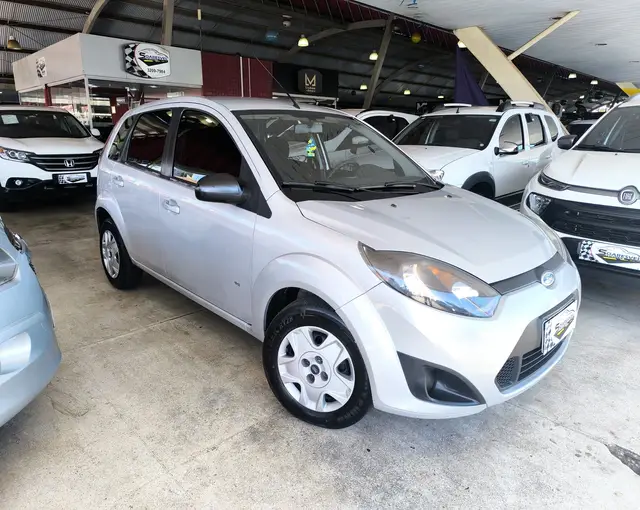 Carro Ford Fiesta Hatch 2014 S Plus 1.0 RoCam (Flex)