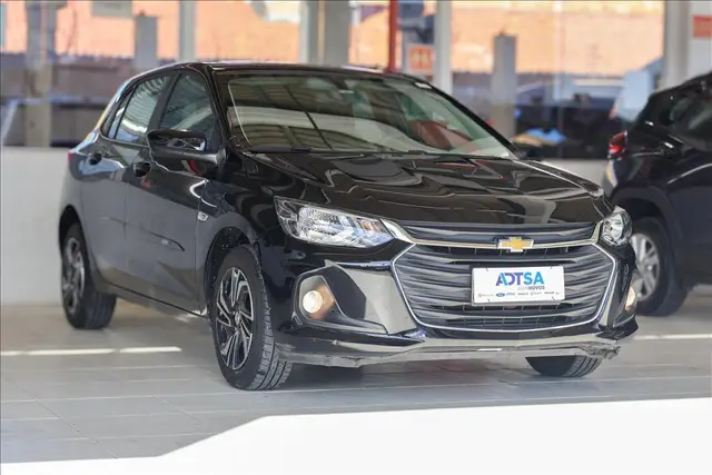 Carro Chevrolet Onix 2024 1.0