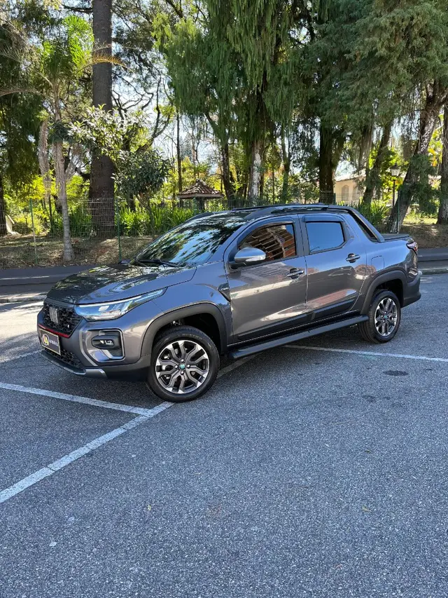 Carro Fiat Strada 2024 Ultra 1.0 Turbo
