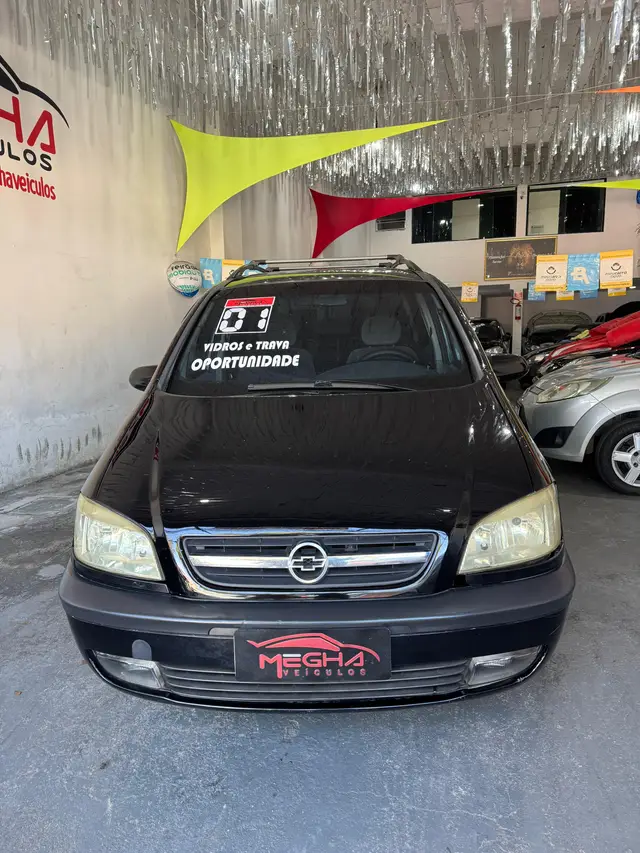 Carro Chevrolet Zafira 2001 CD 2.0 8V