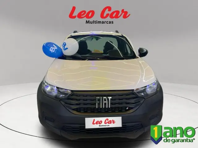 Carro Fiat Strada 2023 Endurance 1.4 Cabine Plus (Flex)